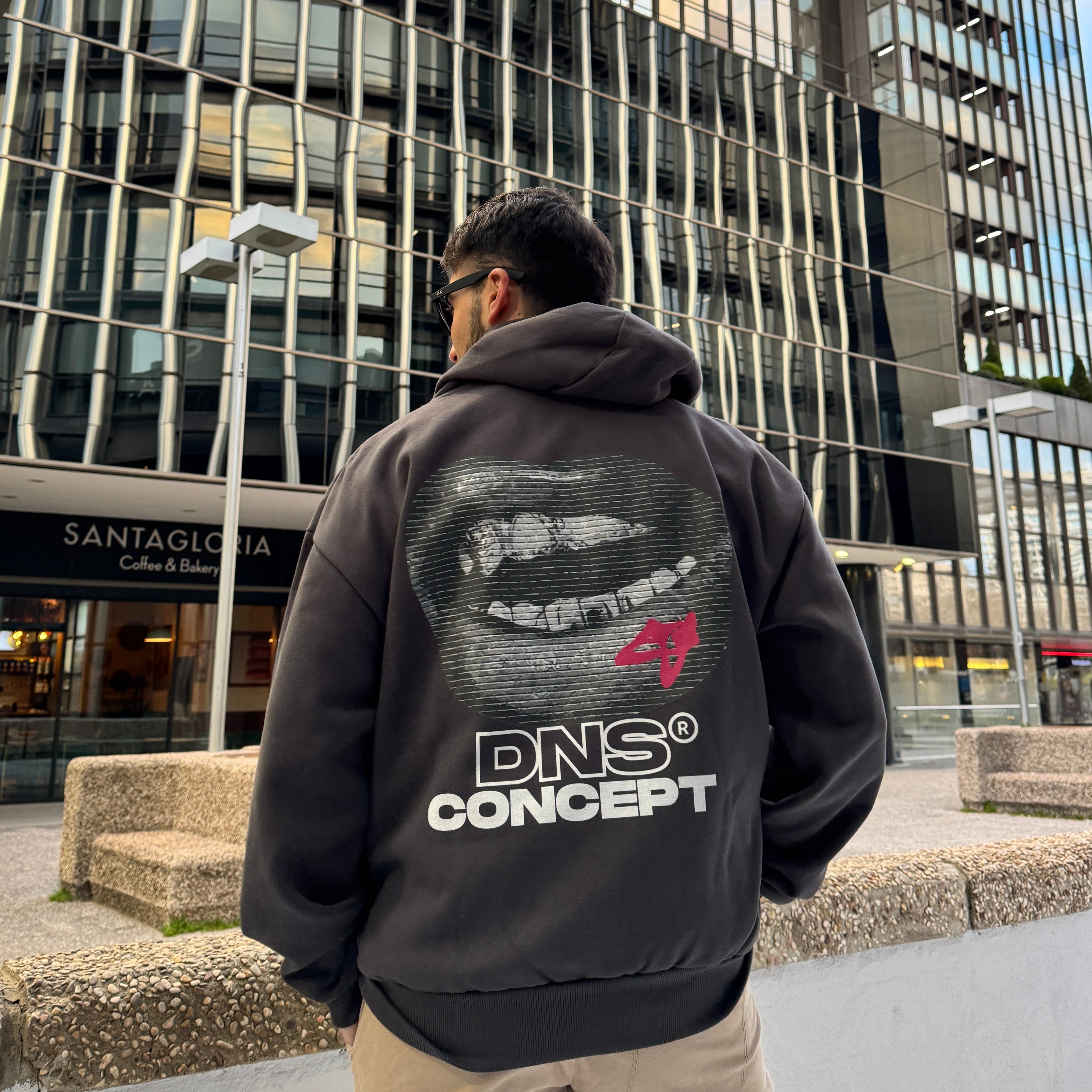 DNSCONCEPT MOUTH WALL HOODIE